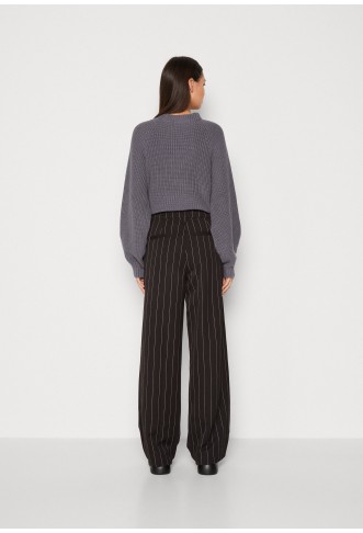 ONLKAIA PINSTRIPE WIDE PANT - Trousers