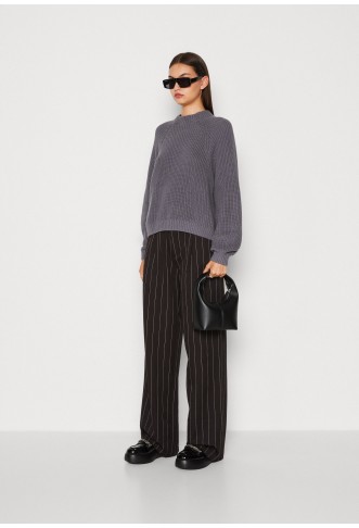 ONLKAIA PINSTRIPE WIDE PANT...