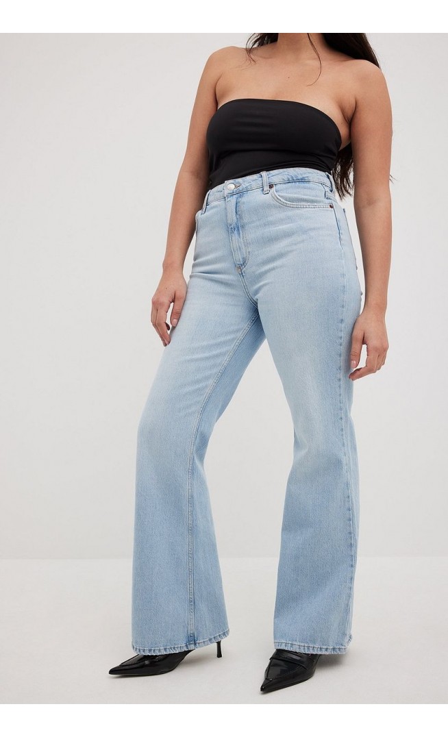 Flared High Waist Jeans