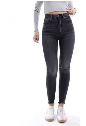 Stradivarius super high-waist skinny jean in washed black