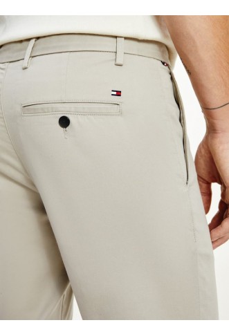 1985 Bleecker Slim TH Flex Chinos