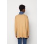 TURTLENECK COLORBLOCK - Jumper - soft light camel