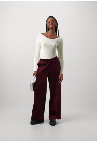 ONLCARI OFF SHOULDER - Long...