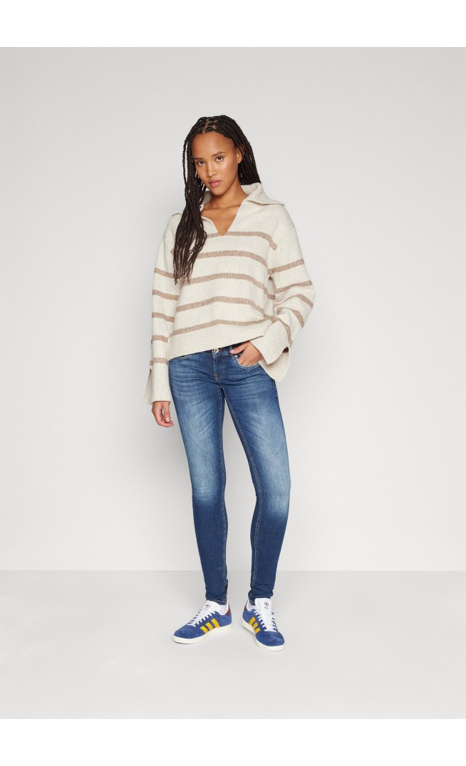 ONLCORAL SUPER LOW SKINNY - Jeans Skinny Fit - dark blue denim