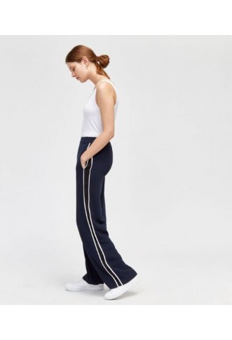 Trousers for Women